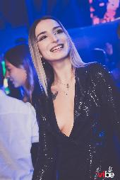 VIBE - MAMACITA - 06/11/2021