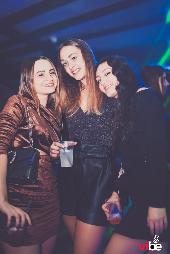 VIBE - MAMACITA - 06/11/2021