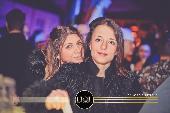 HQF - CARAGATTA - CHAMPAGNE SHOWER IN BLACK - 10/01/2020